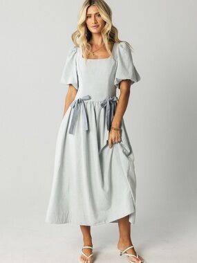 bohme lia floral midi dress Lia Floral Midi Dress in Sage